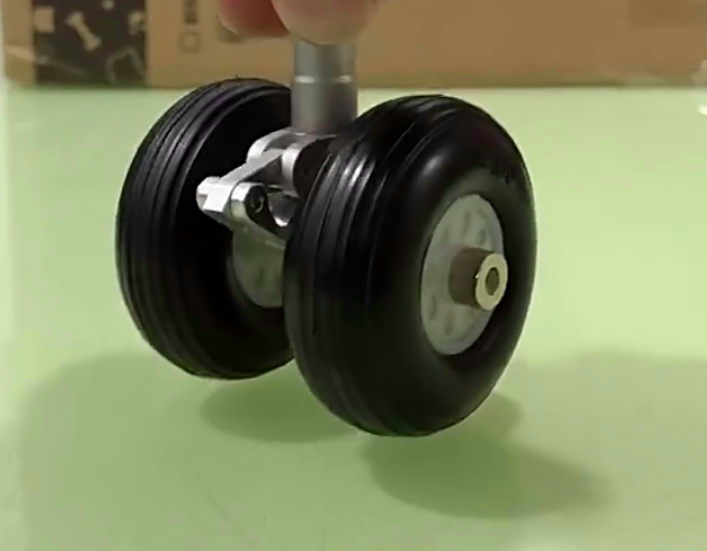 dual wheel 2.0″ oleo struts landing gear for rc jets