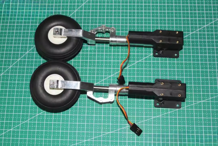 p 47 retractable landing gear strut (110–180 mm) — high strength aluminum